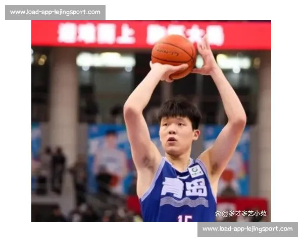 杨瀚森白衣闪耀富保罗庆功宴！湖人锋线新星助阵，四首轮秀彰显 Klutch 统治力